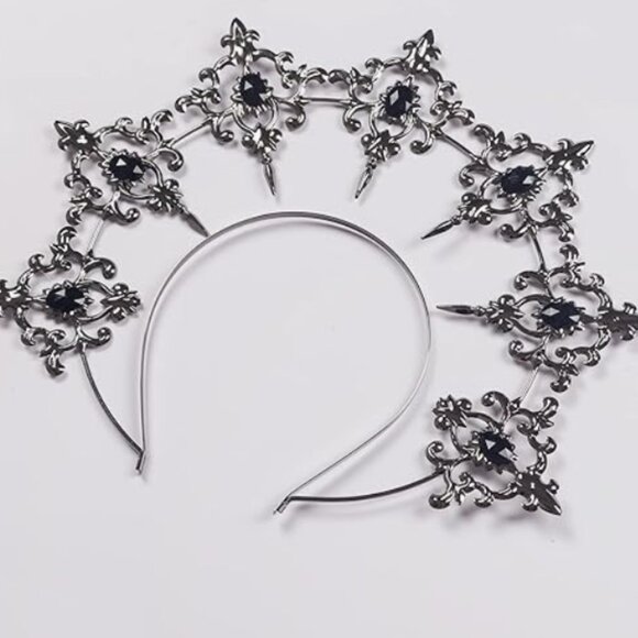 NEW! Gothic Crown - Picture 2 of 7